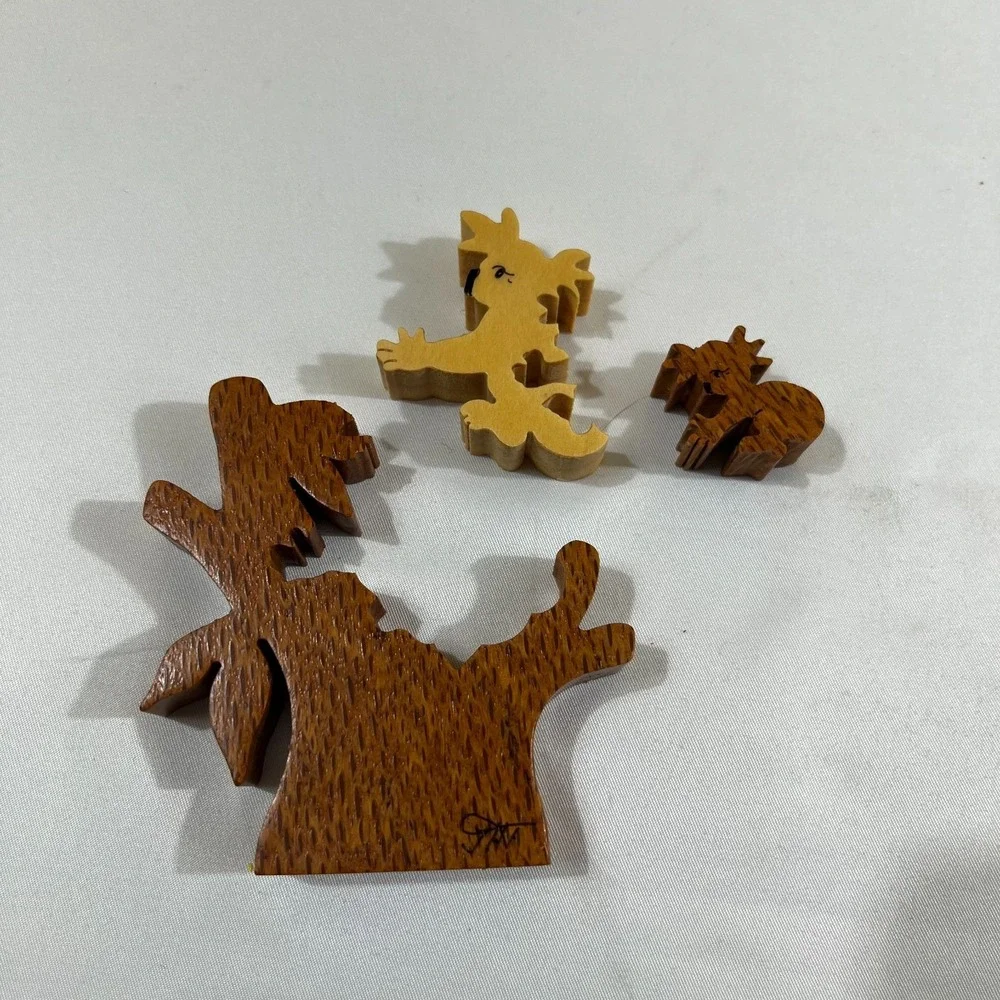 Vintage Artisan‎ Koala Bear Wood Puzzle Figurine Hand Carved Signed 3 Piece Art